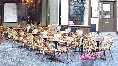 Komplett bord Classic Dinner 70x70 cm (två färger)